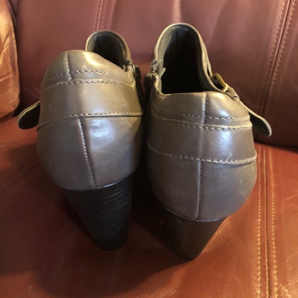 🆕 Clarks Bendables Leather gray 12 Narrow ankle boot - Picture 6 of 9